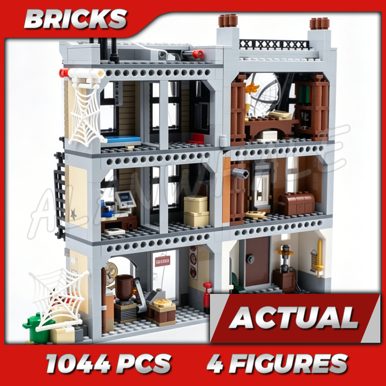Model Kit Levels - 1044pcs Super Revengers 3-level New York