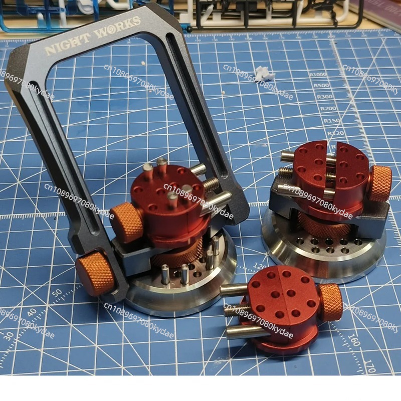 Miniature Metal U-Handle Bench - огляд і ціна Model Kit Vise