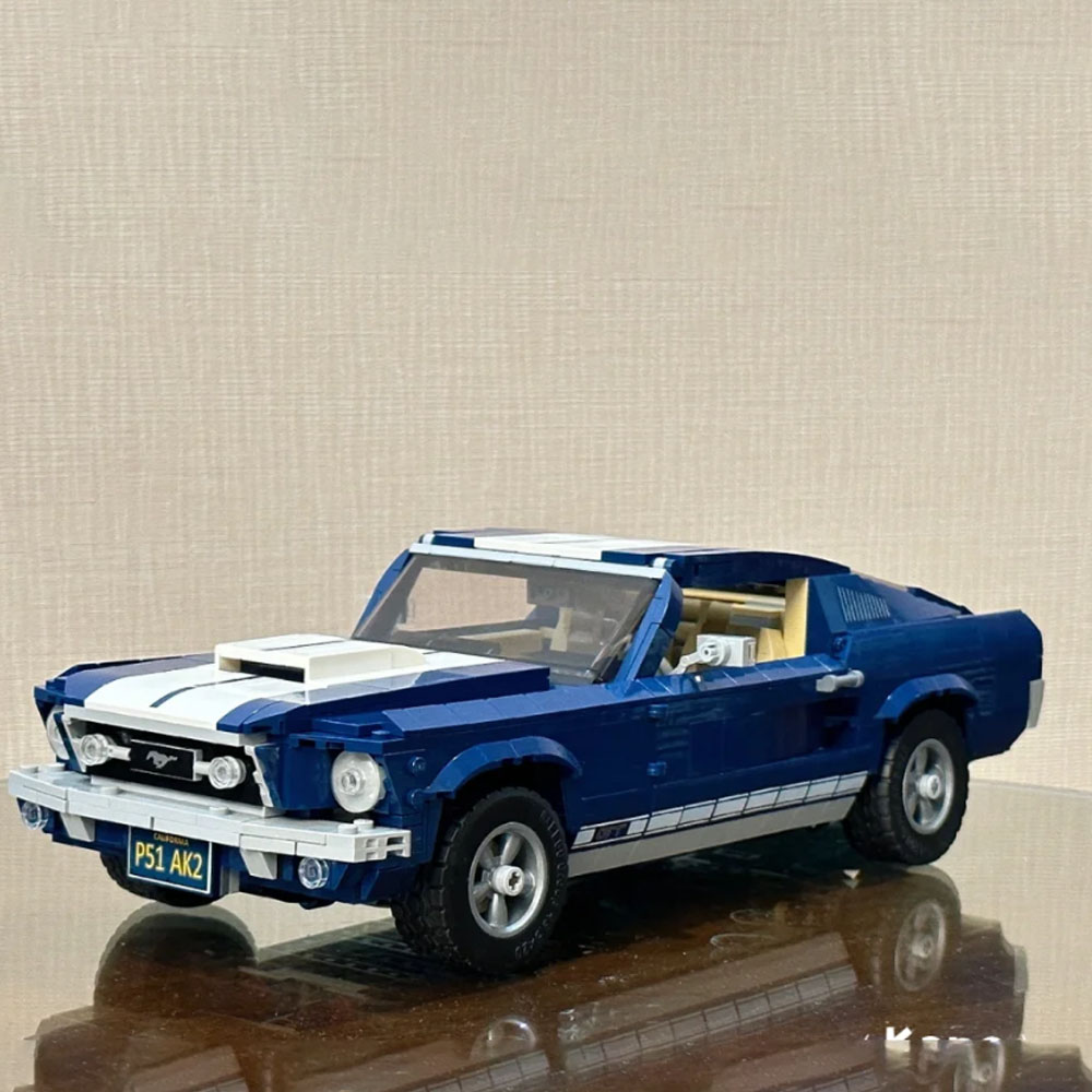 MOC 1471PCS Mustangs Sports Ra - огляд і ціна Model Kit Mustang