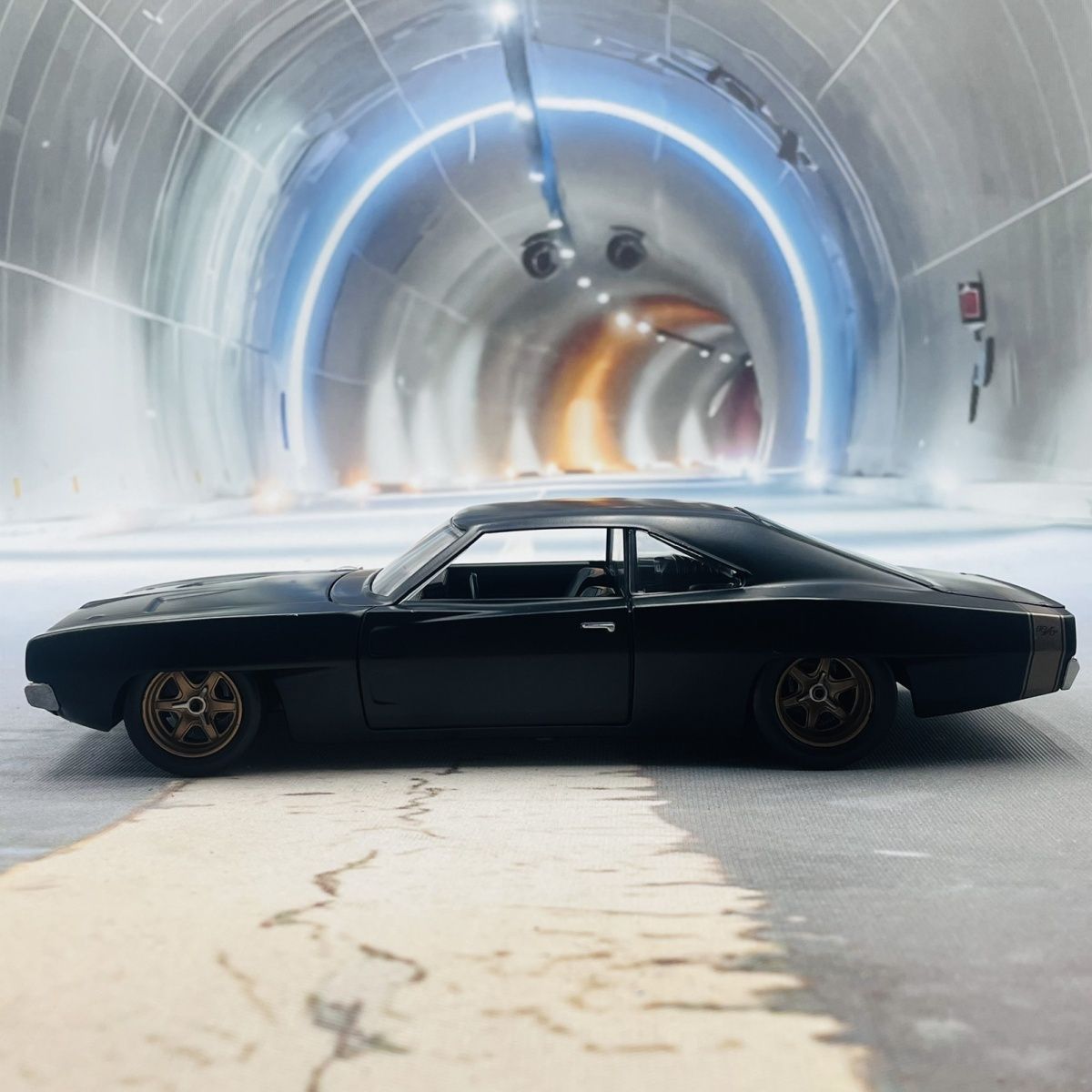 JADA 1:24 Charger 1968 Alloy C - огляд і ціна Model Kit Mustang