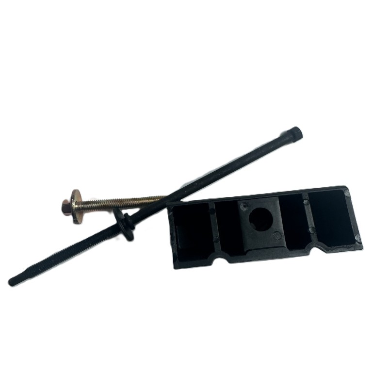 Battery Hold Down Clamp Bracke - огляд і ціна Model Kit Mustang
