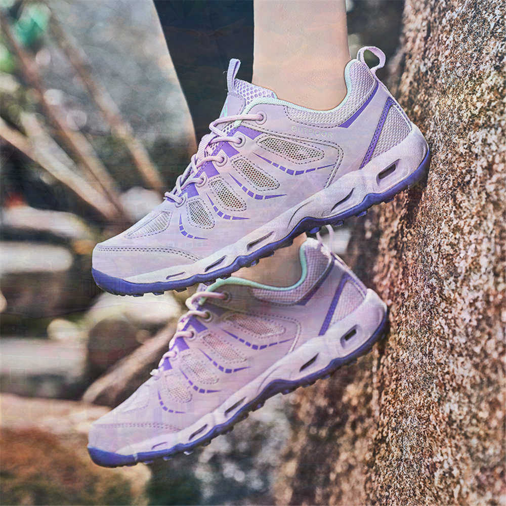 Sumer Round Tip Silver Sneaker - огляд і ціна Model Kit Levels