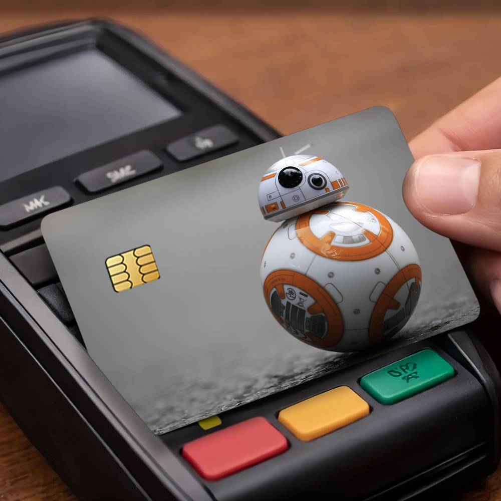 Robot R-R2D2 Credit Card Stick - огляд і ціна Model Kit Star Wars