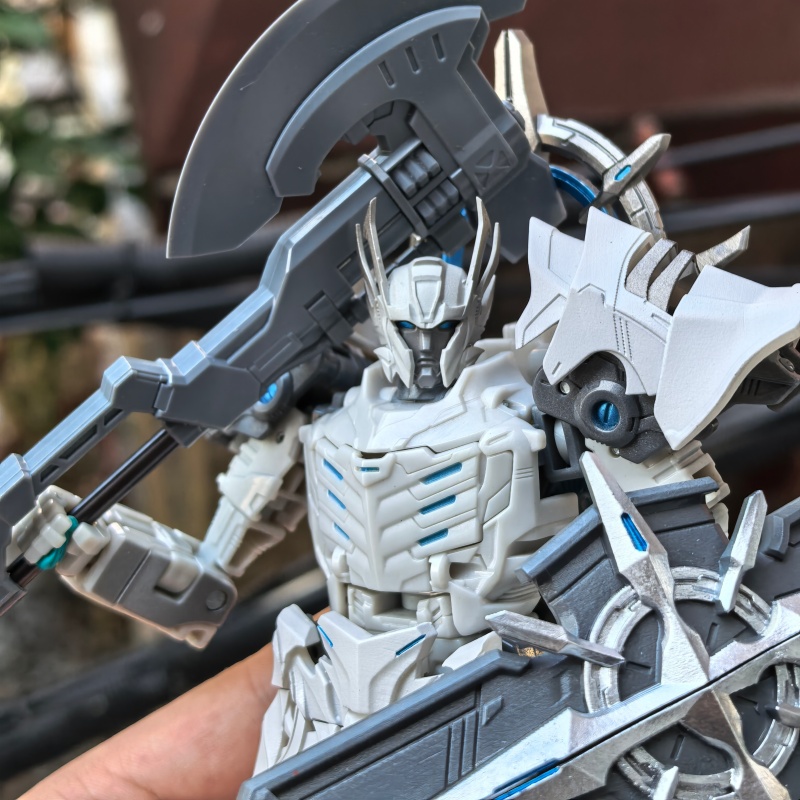 Achai Studio Transformation Pr - огляд і ціна Model Kit Studio